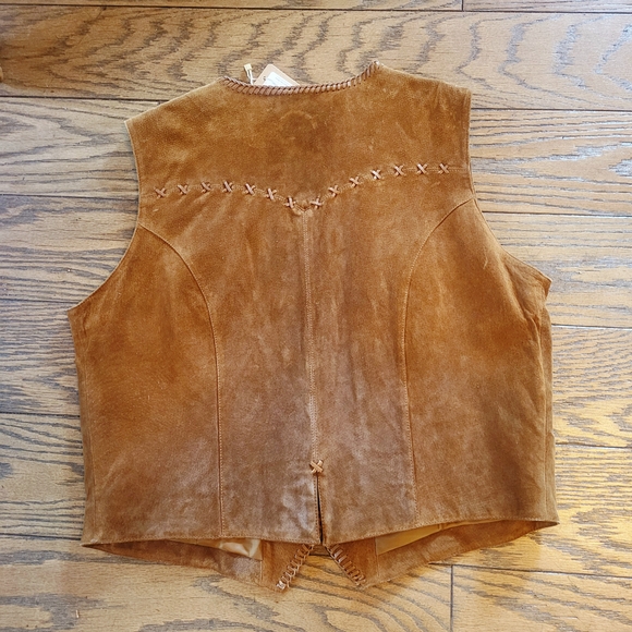 VintageBrown Suede Vest With Whipstitch Detail - Picture 3 of 3